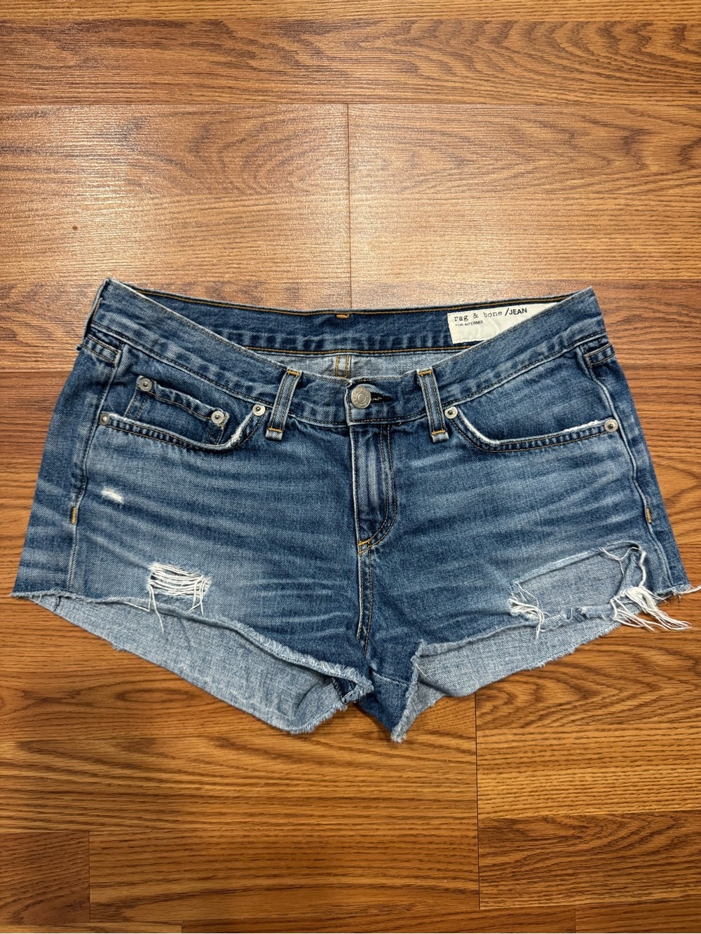 rag & bone x INTERMIX Distressed Denim Size 26 Raw Hem Cutoff Shorts